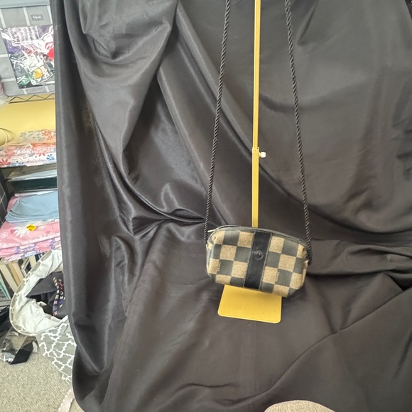 FENDI Vintage Pequin Checkerboard Crossbody Bag | EUC - Picture 2 of 10